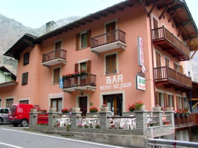 Hotel Beau Sejour Arvier Εξωτερικό φωτογραφία